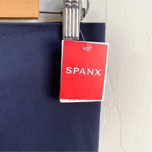 NWT Spanx Look at Me Now Moto Leggings 1X - Picture 7 of 8